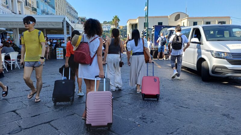 “Capri sostenibile, accessibile, inclusiva”: l’Amministrazione caprese dà il via a un ambizioso progetto d’intesa con l’università del Molise