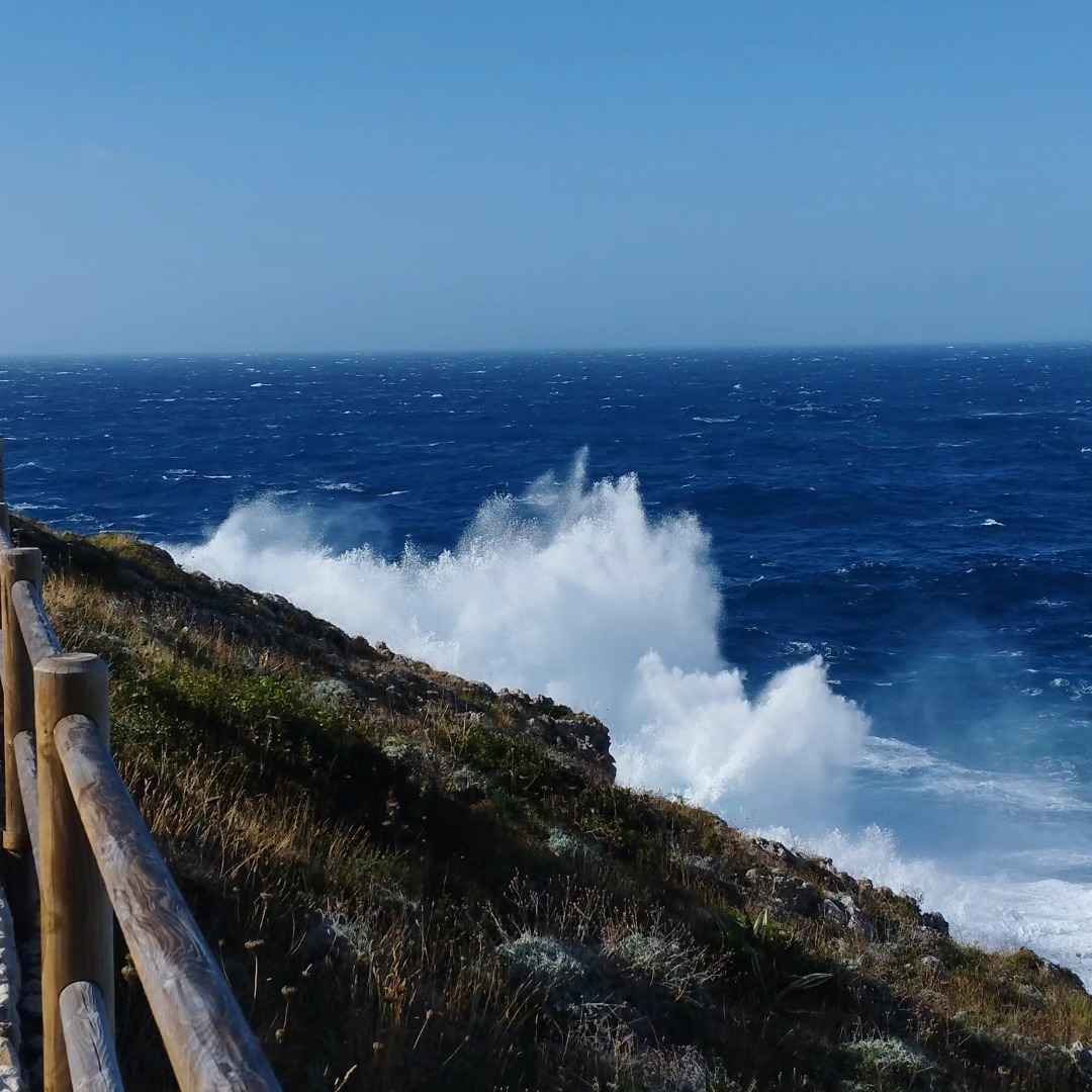 Maltempo: sospesi i collegamenti marittimi con Capri