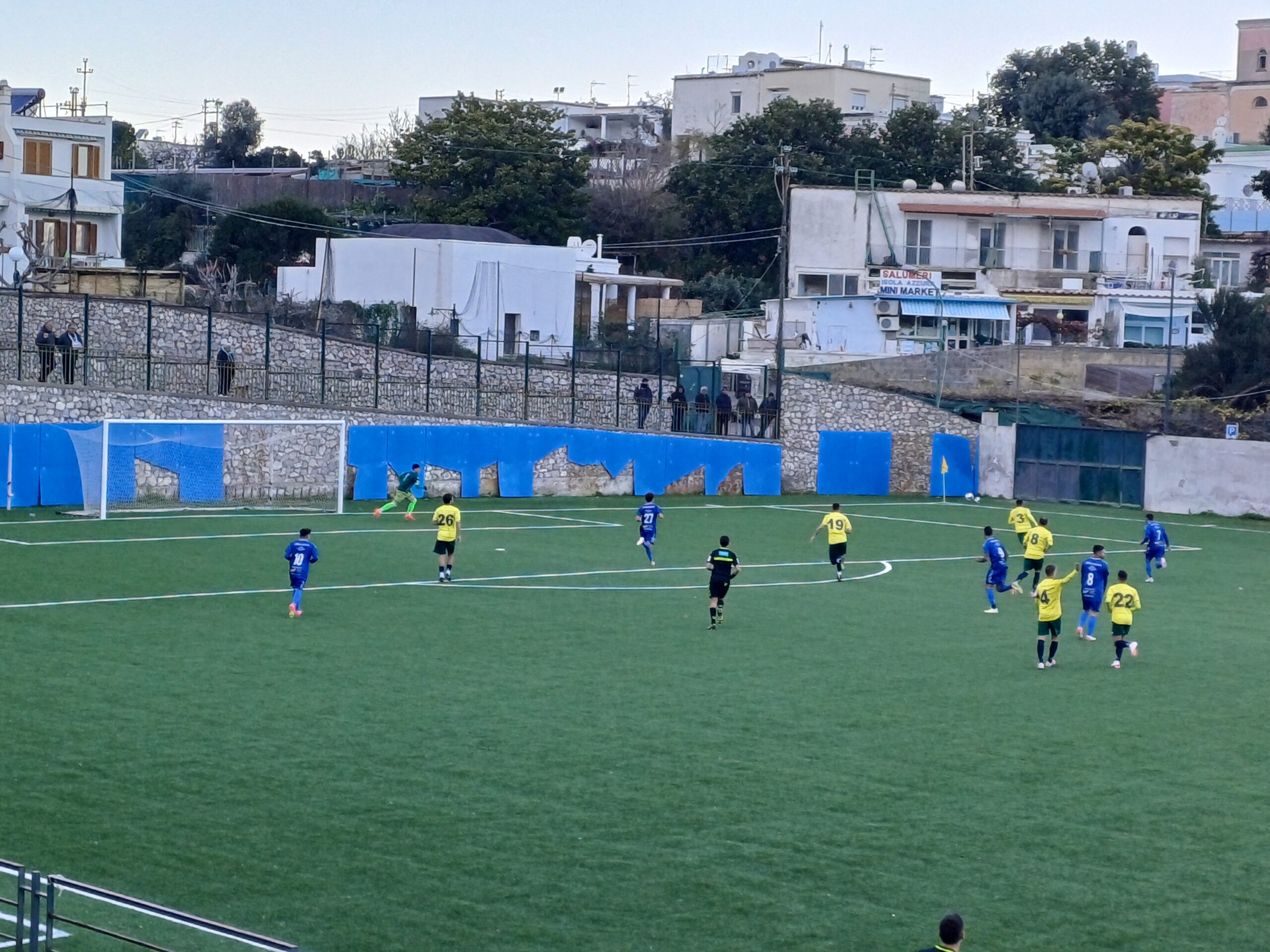 Calcio (Eccellenza): Givova Capri Anacapri pari con il Montecalcio