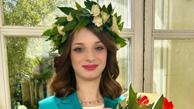 Melissa Gargiulo di Anacapri neo-laureata con 110 e lode con una tesi in diritto tributario sulle sfide della tassazione nel settore idrico
