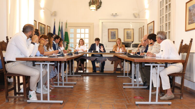 Nuova convocazione del Consiglio Comunale di Capri: 21 argomenti all’ordine del giorno
