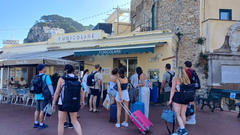 La funicolare di Capri ferma per un guasto