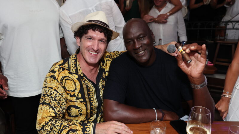 A Capri il mitico campione dell’Nba Michael Jordan. Notte di divertimento all’Anema e Core (photogallery e video)
