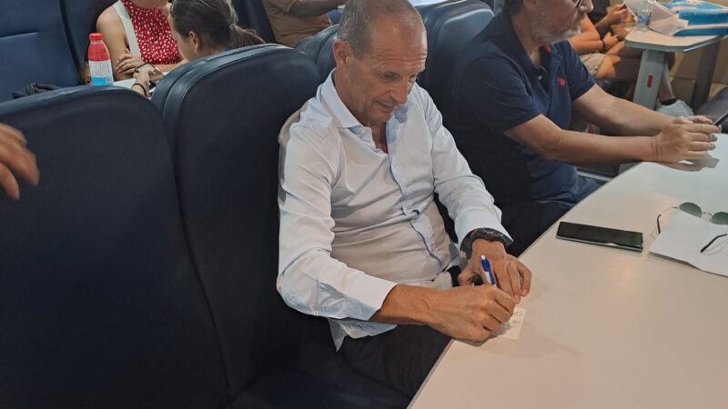 L’ex allenatore della Juventus Allegri a Capri con l’amico giornalista