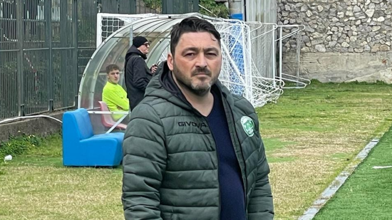 Calcio (Prima Categoria): pari per la capolista Gb Caprese sul campo del Real Vesuvio. Clamoroso rigore non fischiato agli isolani allo scadere