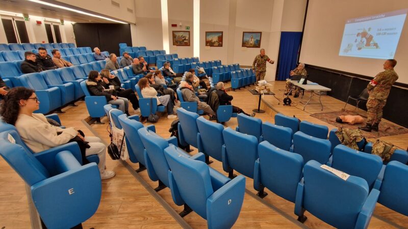 Manovre salvavita, quattro corsi nell’ambito del progetto “Capri comune cardioprotetto”