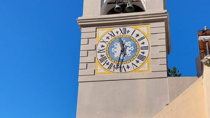 Torna l’ora legale: spostare le lancette avanti di sessanta minuti. Le stime di Terna: risparmi per 100 milioni