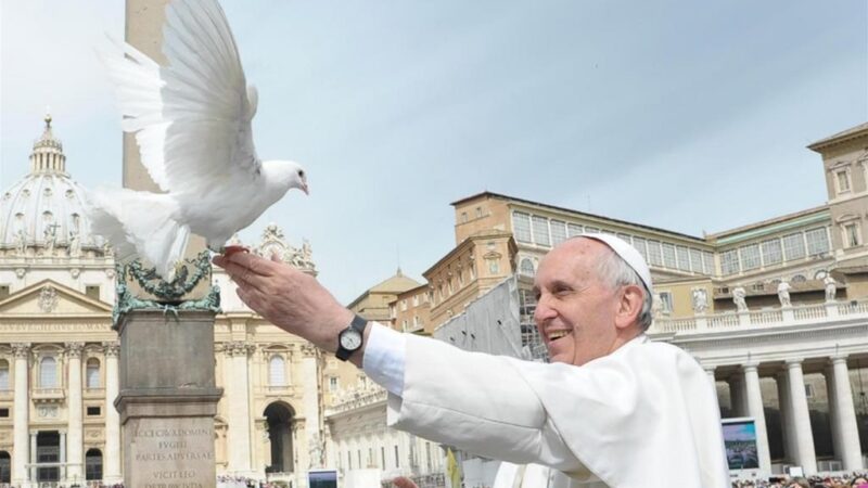 Papa Francesco, l’amministrazione di Anacapri: “Il suo esempio continui a ispirare le generazioni future”