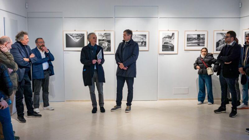 Il borgo marinaro di Capri in una collettiva di autori: fino all’11 maggio la mostra fotografica