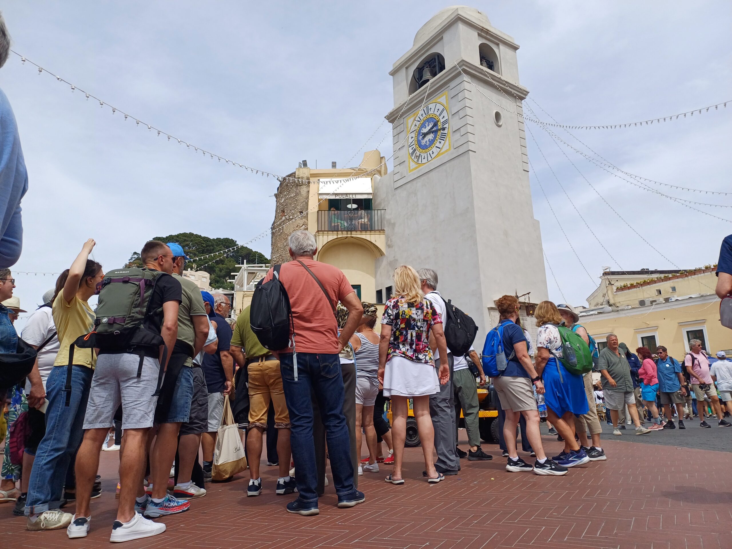 Blitz a Capri dell’Ispettorato del lavoro: controlli a decine di attività