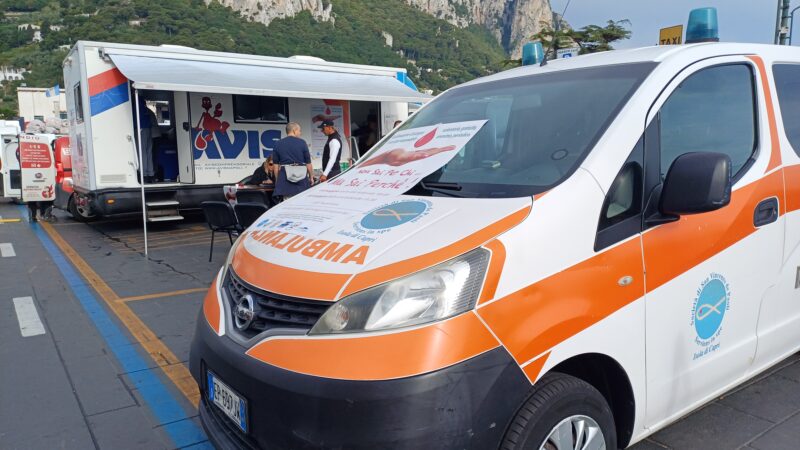 Donazioni di sangue record a Capri: 140 adesioni in un giorno e mezzo