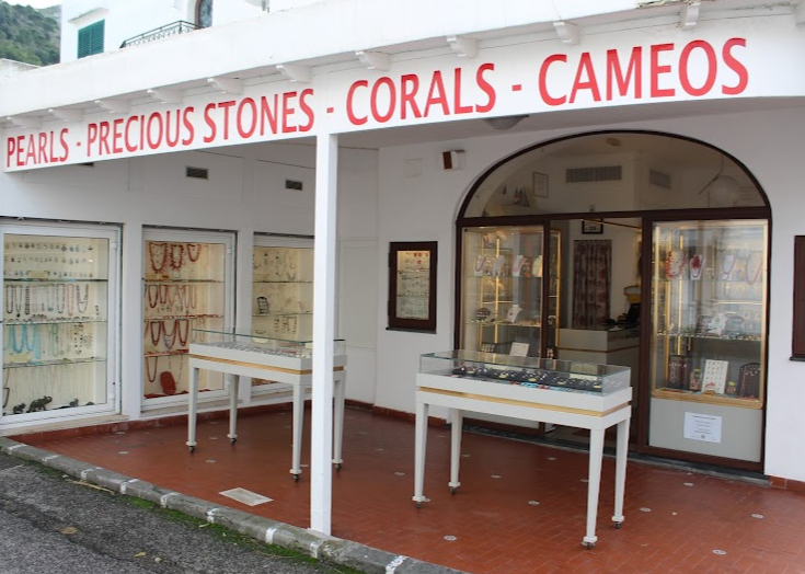 Analisi gemmologiche sull’isola di Capri, da Luca D’Angiola riceviamo e pubblichiamo