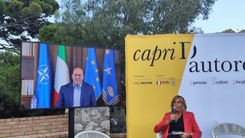 Rischio terrorismo, le parole del ministro Crosetto in collegamento con la rassegna Capri d’Autore