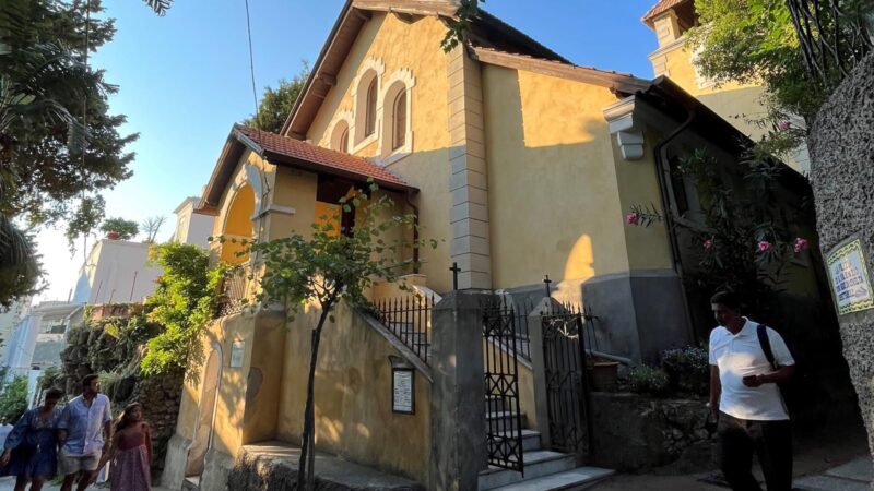 Per la terza estate il progetto “residenza per pastori” nella Chiesa Evangelica Luterana di Capri, il luogo di culto aperto tutti i giorni