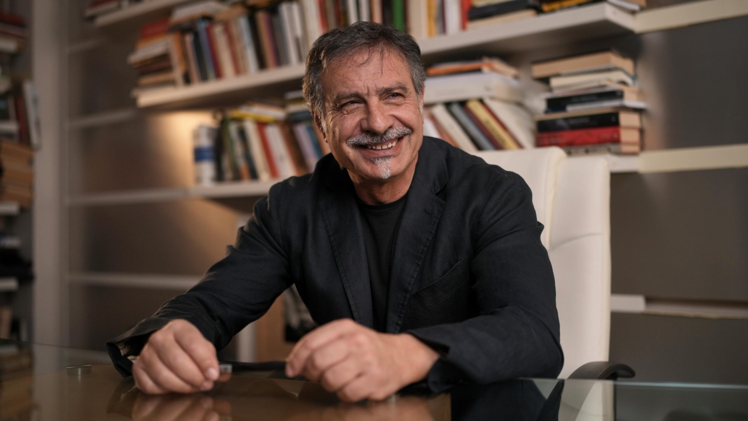 Nicola Oddati presenta “La formula magica” a Capri alla galleria Liquid Art System