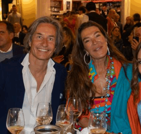 L’ex ministro austriaco Grasser, marito di Fiona Swarovski, finisce in carcere in Austria. Sono entrambi storici habituè di Capri