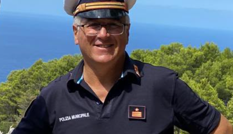 Polizia Municipale di Anacapri: Raffaele Caso va in pensione dopo 46 anni di servizio