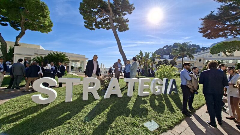 “Strategia”, tra intelligenza artificiale e legge di bilancio a Capri il 41° convegno dei giovani imprenditori di Confindustria (Video)