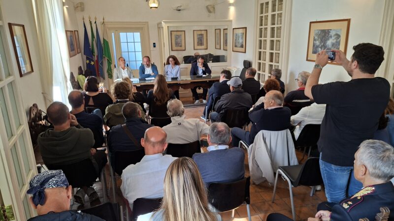 Presentata l’edizione 2026 di “Santa Teresa – Borgo in Festa”: a Capri dal 23 al 25 ottobre tre giornate tra musica, teatro, tradizioni e solidarietà