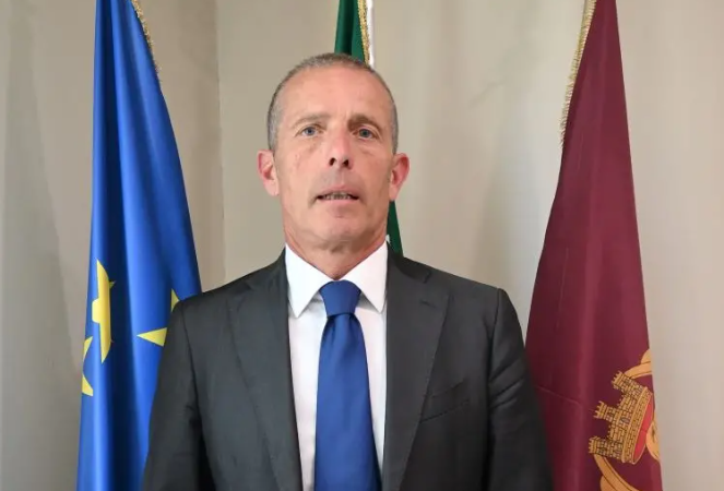 Raffaele Gargiulo è il nuovo questore di Genova. Originario di Castellammare di Stabia, fu dirigente del commissariato di Capri