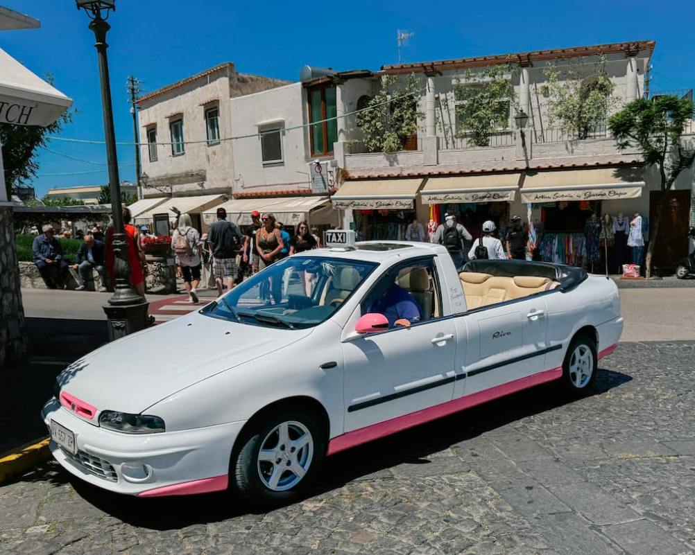 Sei nuove licenze taxi, bando di concorso del Comune di Anacapri per l’assegnazione